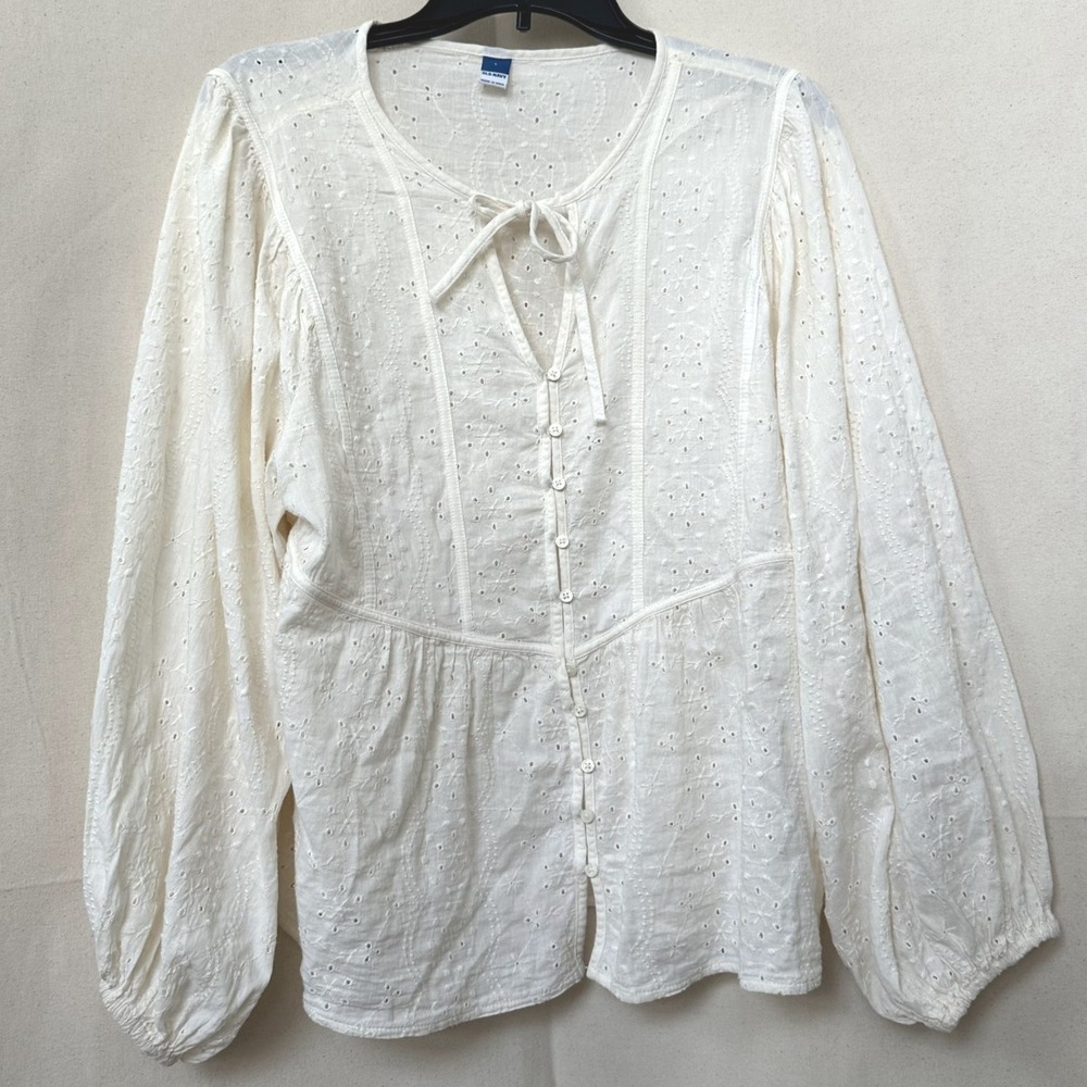 Old Navy Peasant Cottagecore Boho Cream Eyelet Blouse Balloon Sleeve L Buttons